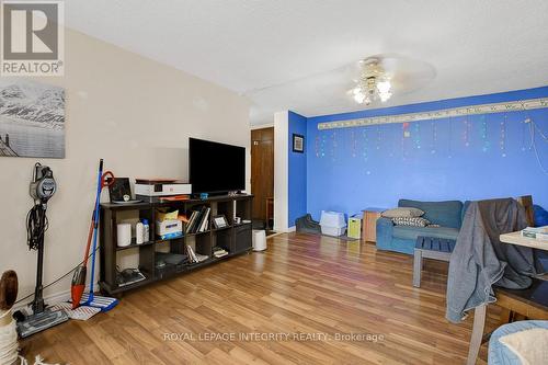 206 - 2000 Jasmine Crescent, Ottawa, ON - Indoor