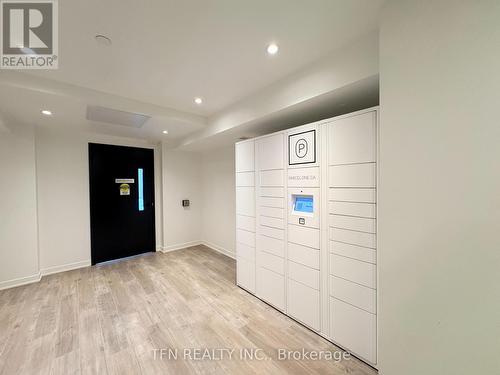104 - 4878 Powers Common, Burlington, ON - Indoor Photo Showing Other Room