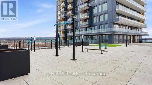 104 - 4878 Powers Common, Burlington, ON - Outdoor