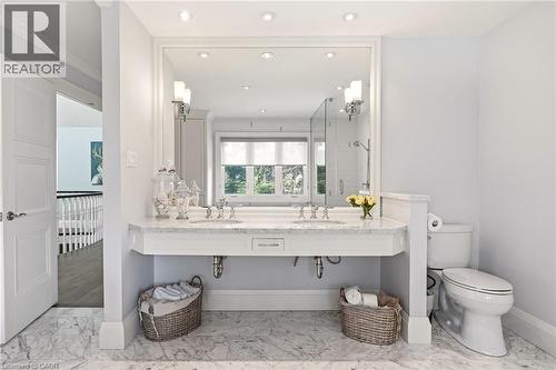 356 Shoreacres Road, Burlington, ON - Indoor Photo Showing Bathroom