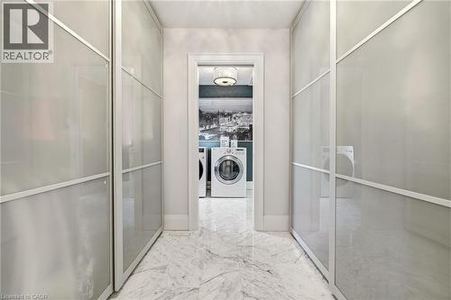 356 Shoreacres Road, Burlington, ON - Indoor