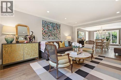 356 Shoreacres Road, Burlington, ON - Indoor Photo Showing Living Room