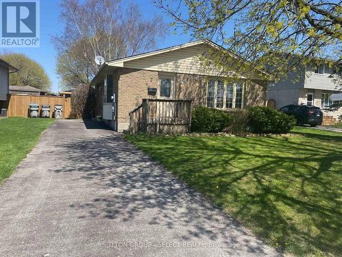 7 ARVA COURT  Strathroy-Caradoc (Nw), ON N7G 3R5