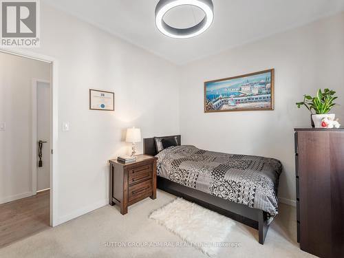 197 Elyse Court, Aurora, ON - Indoor Photo Showing Bedroom