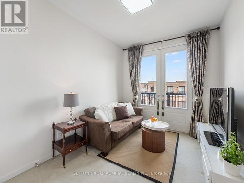 197 Elyse Court, Aurora, ON - Indoor Photo Showing Other Room