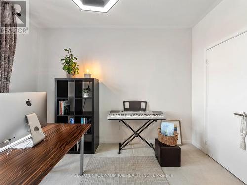 197 Elyse Court, Aurora, ON - Indoor Photo Showing Office