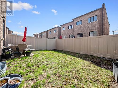 197 Elyse Court, Aurora, ON - Outdoor