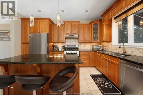 2257 Askin, Windsor, ON - Indoor Photo Showing Kitchen With Double Sink