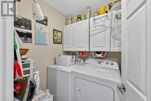 Laundry Closet Main Floor - 41 - 43 Capulet Walk, London North (North M), ON - Indoor Photo Showing Laundry Room
