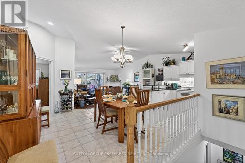 41 - 43 Capulet Walk, London North (North M), ON - Indoor Photo Showing Dining Room