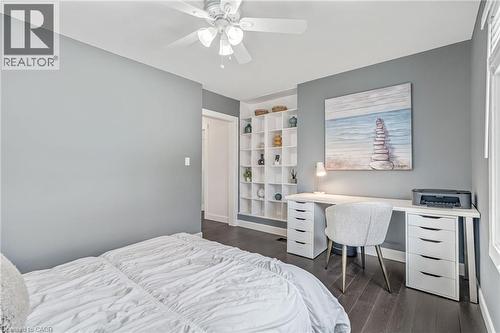 Dedicated workspace featuring a built-in desk with multiple drawers - 2123 Deyncourt Drive, Burlington, ON - Indoor Photo Showing Bedroom