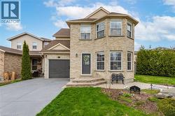 31 WHITE SANDS Court  Kitchener, ON N2E 3S4