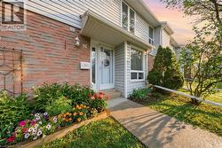 32 MOWAT Boulevard Unit# 41  Kitchener, ON N2E 1X4