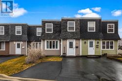 77 Bragg Crescent Mount Pearl, NL A1N 2N8