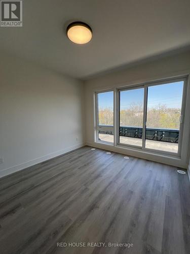 34 Everett Common, St. Catharines, ON - Indoor Photo Showing Other Room