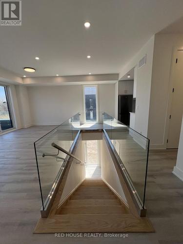 34 Everett Common, St. Catharines, ON - Indoor Photo Showing Other Room