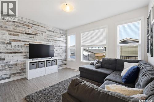 243 Newton Link, Saskatoon, SK - Indoor Photo Showing Living Room