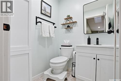 542 Coldspring Way, Saskatoon, SK - Indoor Photo Showing Bathroom