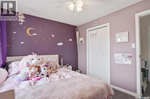 542 Coldspring Way, Saskatoon, SK - Indoor Photo Showing Bedroom