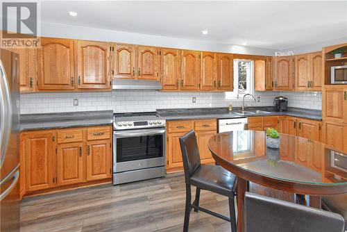 215 Orell St, Garson, ON - Indoor Photo Showing Kitchen With Double Sink