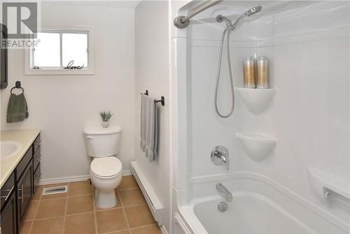 215 Orell St, Garson, ON - Indoor Photo Showing Bathroom