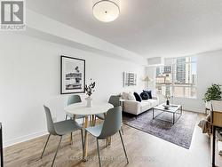 811 - 225 WELLESLEY STREET E Toronto, ON M4X 1X8