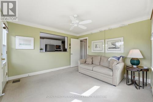 880 Melwood Avenue, Ottawa, ON - Indoor Photo Showing Other Room