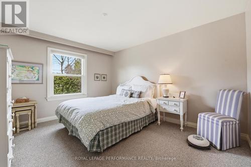880 Melwood Avenue, Ottawa, ON - Indoor Photo Showing Bedroom