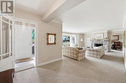 880 Melwood Avenue, Ottawa, ON - Indoor