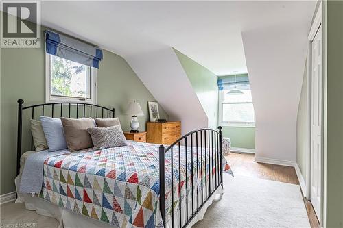 134 Broad Leaf Crescent, Ancaster, ON - Indoor Photo Showing Bedroom