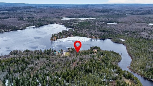 Photo aérienne - Ch. Marie-Reine, Low, QC 