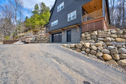 Stationnement - 155 Ch. De La Corniche, Mont-Tremblant, QC - Outdoor