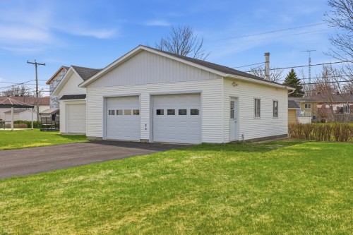 Garage - Av. Harpin, Saint-Hyacinthe, QC 