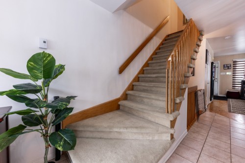 Escalier - 10624 Rue Sophie-De Grouchy, Montréal (Rivière-Des-Prairies/Pointe-Aux-Trembles), QC - Indoor Photo Showing Other Room