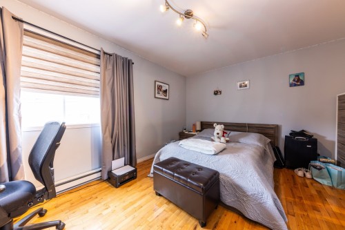 Chambre à coucher - 10624 Rue Sophie-De Grouchy, Montréal (Rivière-Des-Prairies/Pointe-Aux-Trembles), QC - Indoor Photo Showing Bedroom