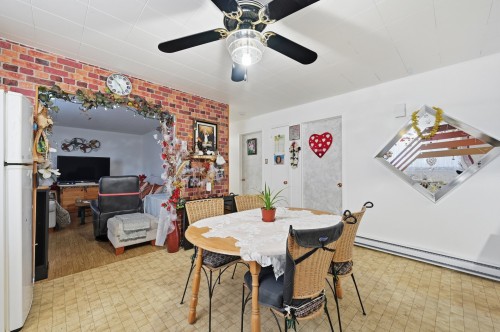 Vue d'ensemble - 6625  - 6635 Rue Du Clocher, Saint-Hyacinthe, QC - Indoor Photo Showing Dining Room