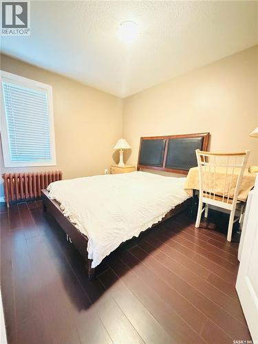 2119 Lorne Street, Regina, SK - Indoor Photo Showing Bedroom