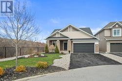 527 SILVERBELL CRESCENT Ottawa, ON K1T 0N9