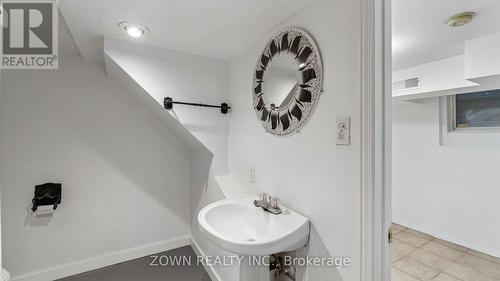 111 Hillyard Street, Hamilton, ON - Indoor Photo Showing Other Room