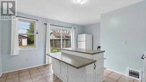111 Hillyard Street, Hamilton, ON - Indoor Photo Showing Other Room