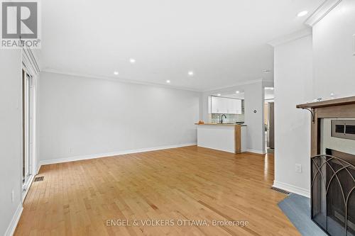1540 Mimosa Avenue, Ottawa, ON - Indoor