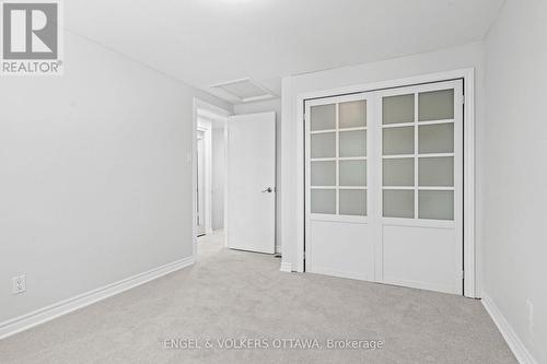 1540 Mimosa Avenue, Ottawa, ON - Indoor Photo Showing Other Room