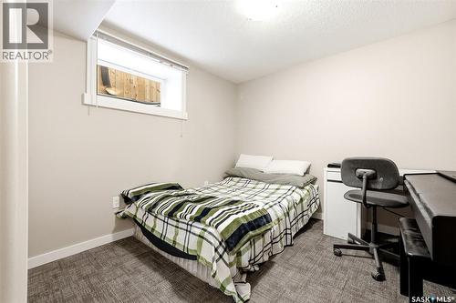 3013 Grant Road, Regina, SK - Indoor Photo Showing Bedroom