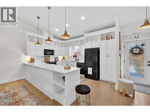 3996 Beach Avenue Unit# 301 Lot# 29  Peachland, BC V0H 1X5