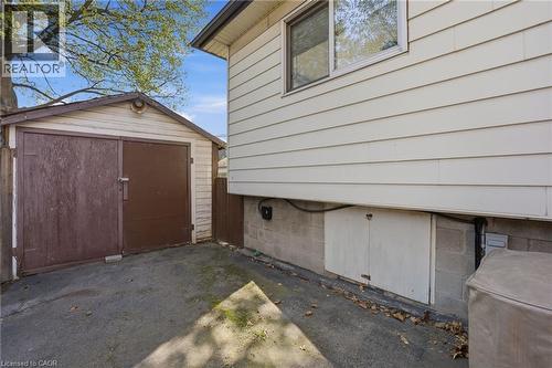 69 Houghton Avenue S, Hamilton, ON - Outdoor With Exterior