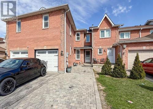 32 WEEKES DRIVE  Ajax, ON L1T 3T2