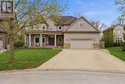 52 SCULLERS WAY W St. Catharines (Martindale Pond), ON L2N 7T6