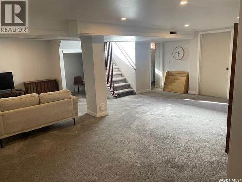 1802 Arlington Avenue, Saskatoon, SK - Indoor