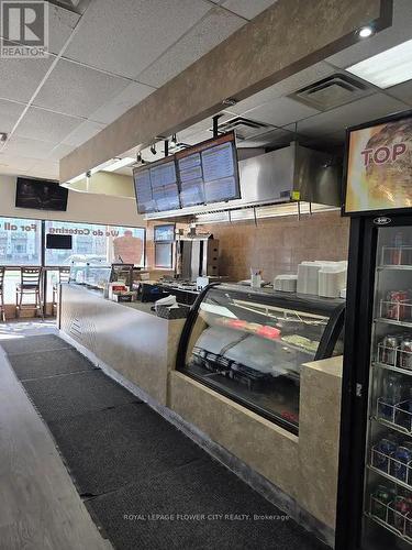 1900 Lakeshore Road W, Mississauga, ON 