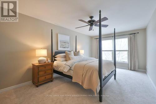 1962 Calgary Court, Mississauga, ON - Indoor Photo Showing Bedroom